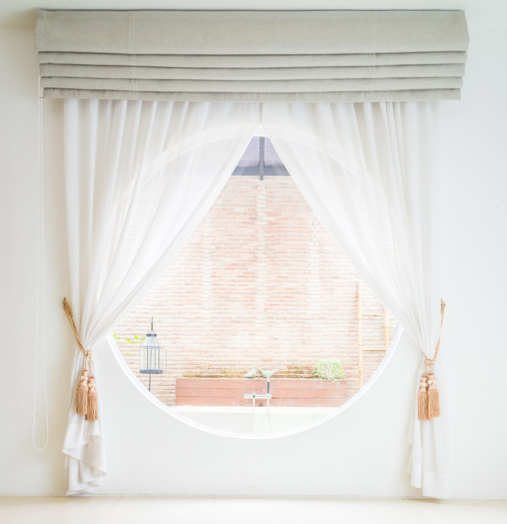 How to Choose  Modern Curtain for your Living room